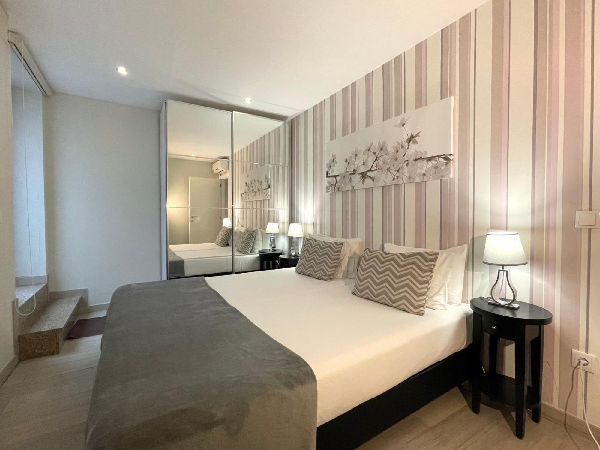 Apartments Porto Historico ภายนอก รูปภาพ